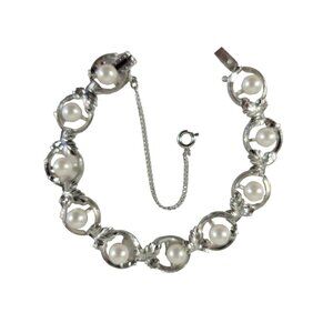 Sterling Silver Japanese Akoya Cultured Saltwater Pearl Bracelet Leaf 25 Grams